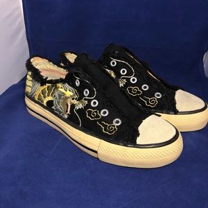 VINTAGE Embroidered canvas sneakers with Dragons